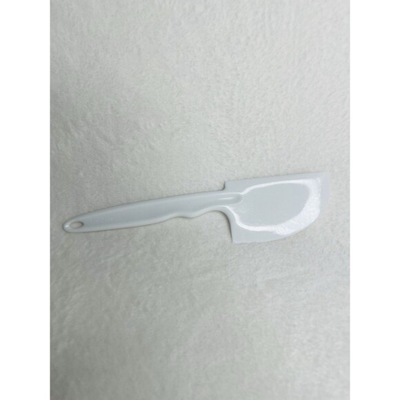 Cuisinart Scraper Spatula DLC-650 White Plastic 10" Food Processor DLC10 DLC8 - Picture 1 of 4